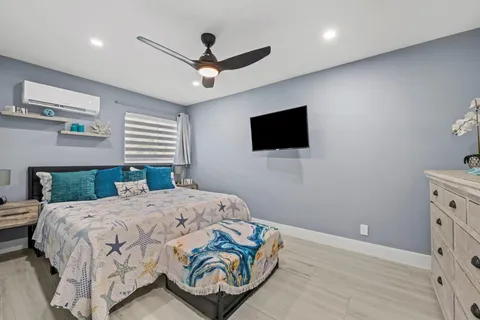 $6,200,000 | 2203 North Surf Road, Hollywood, FL 33019