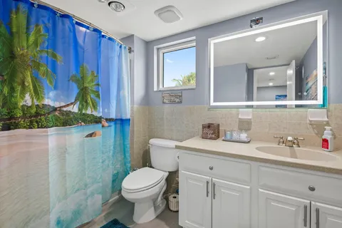 $6,200,000 | 2203 North Surf Road, Hollywood, FL 33019