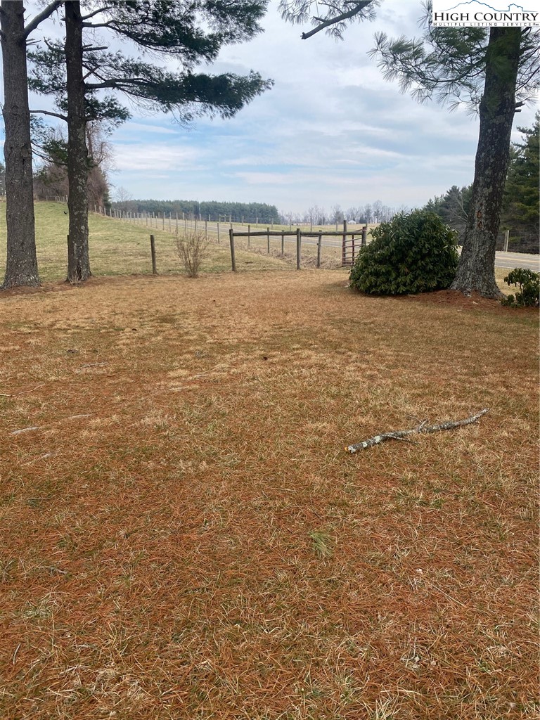 1345 Wagoner Ridge Road Ennice, NC 28623 - Photo 20 of 48 a view of ocean with beach