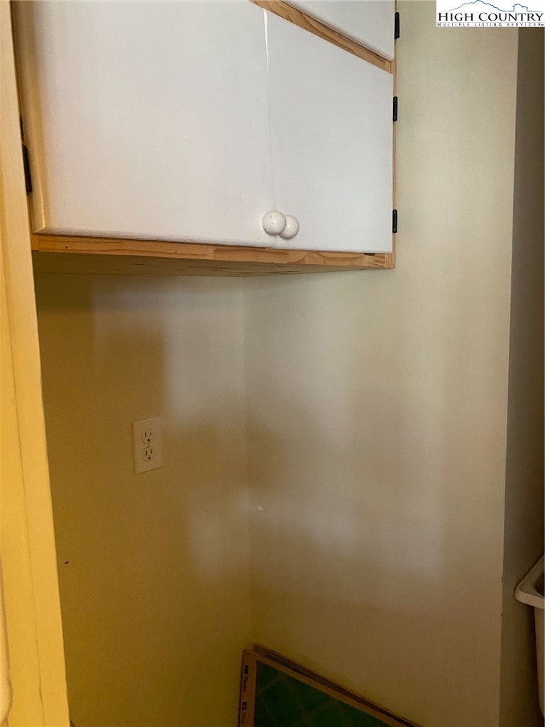 1345 Wagoner Ridge Road Ennice, NC 28623 - Photo 37 of 48 a view of a small space