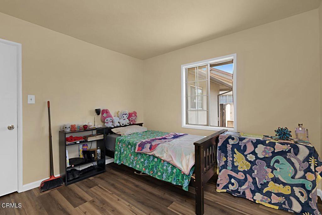 1127 Douglas Avenue Oxnard, CA 93030 - Photo 15 of 41 16_11868680_182519-EM-123