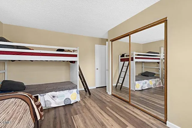 $825,000 | 1127 Douglas Avenue, Oxnard, CA 93030