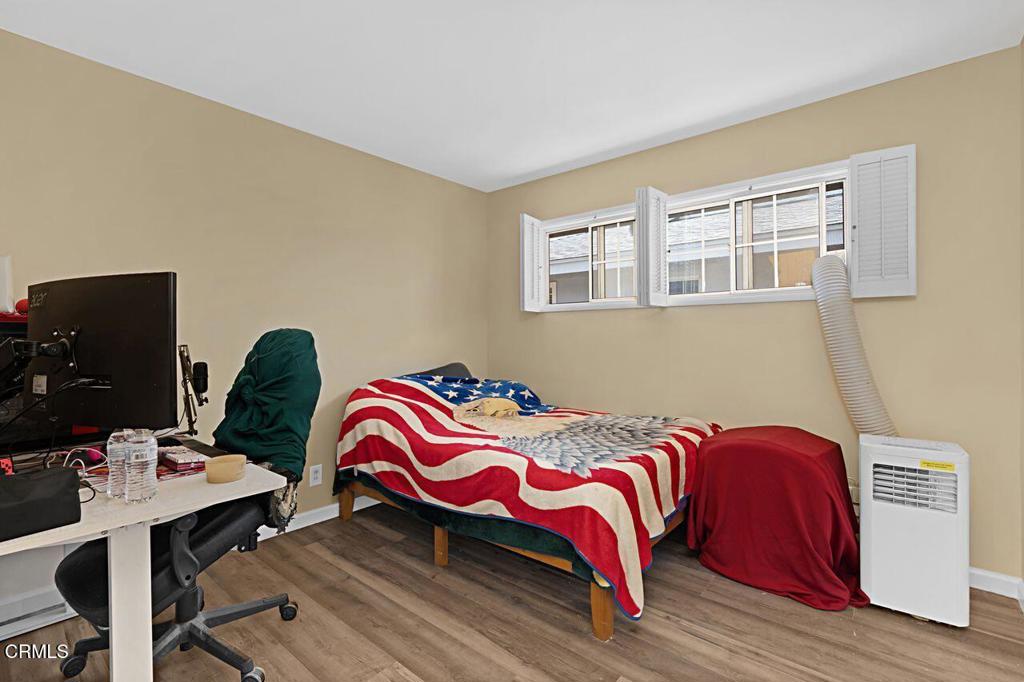 1127 Douglas Avenue Oxnard, CA 93030 - Photo 27 of 41 27_11868692_182519-EM-129