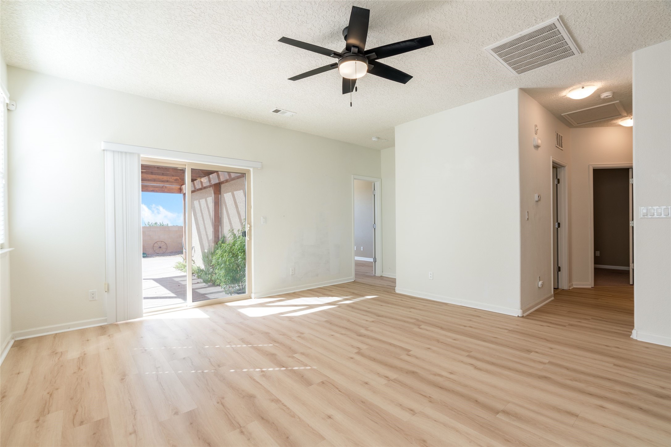 4010 Sierra Alta Avenue Northeast Rio Rancho, NM 87124 - Photo 27 of 40 Gallery Image 27