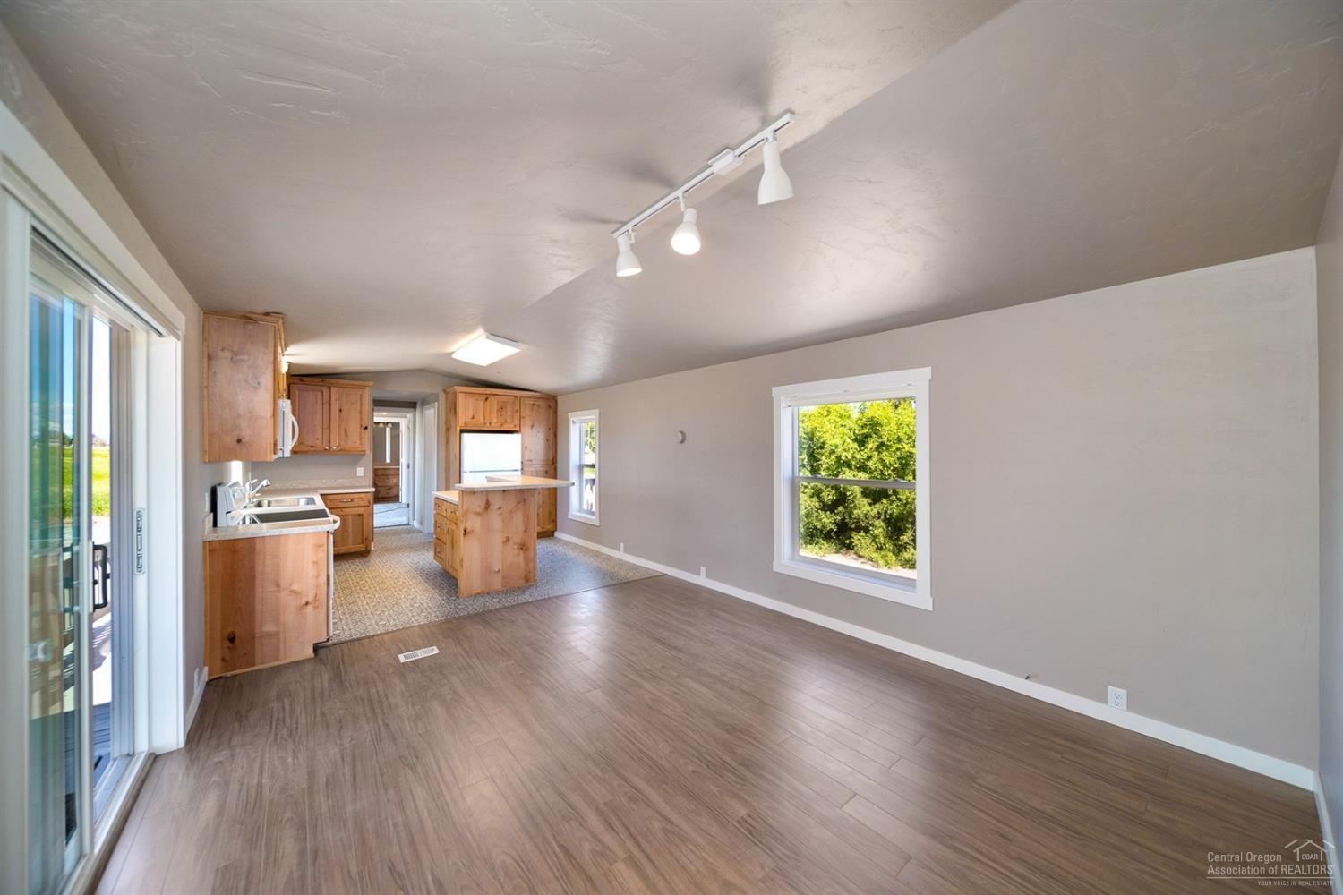 6017 Southwest Reif Road Powell Butte, OR 97753 - Photo 25 of 25 Additional Photo