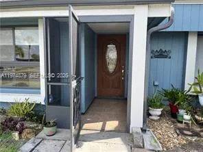 $1,700 | 1041 River Run, LaBelle, FL 33935