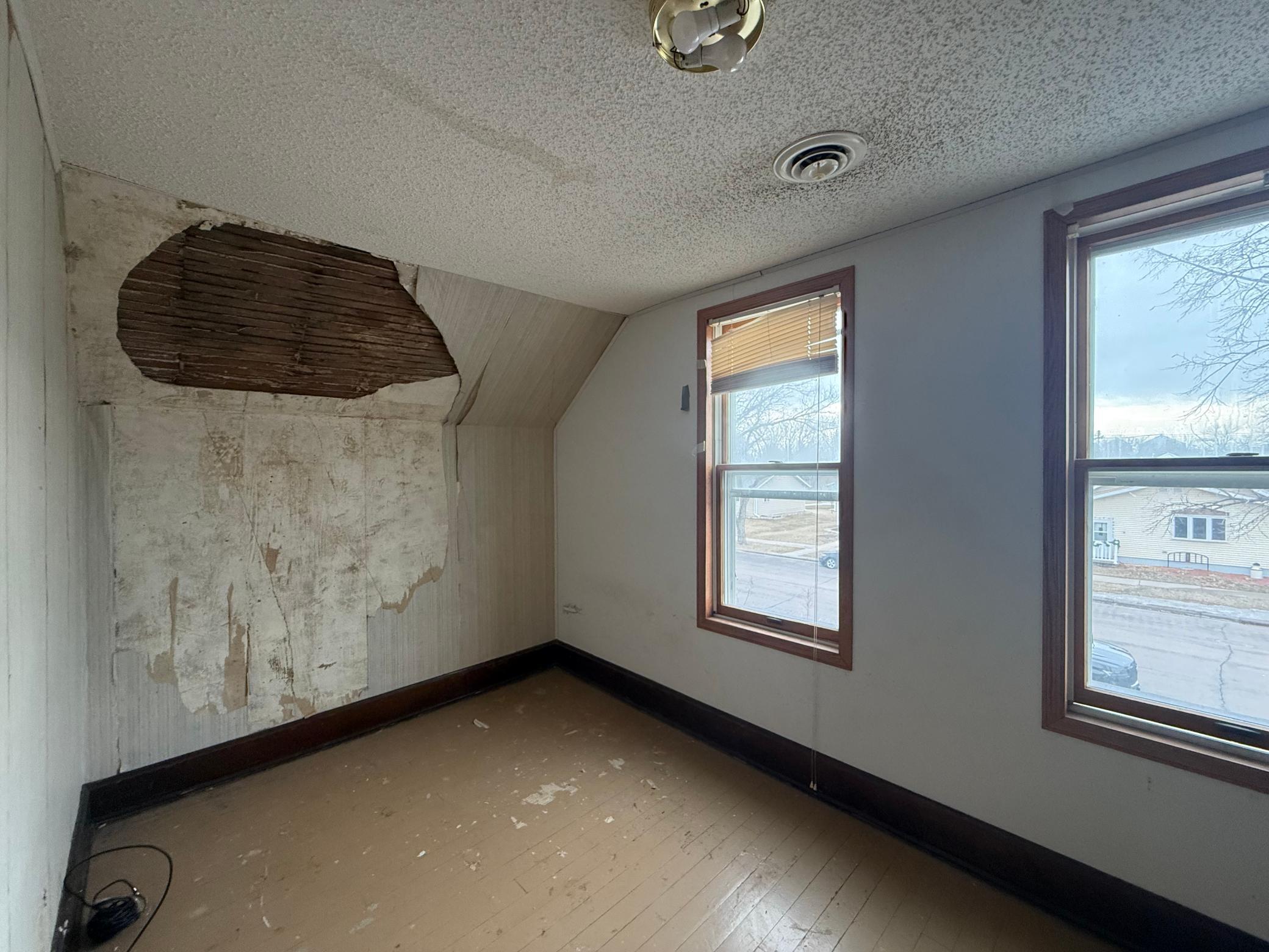 311 7th Street West Canby, MN 56220 - Photo 14 of 25