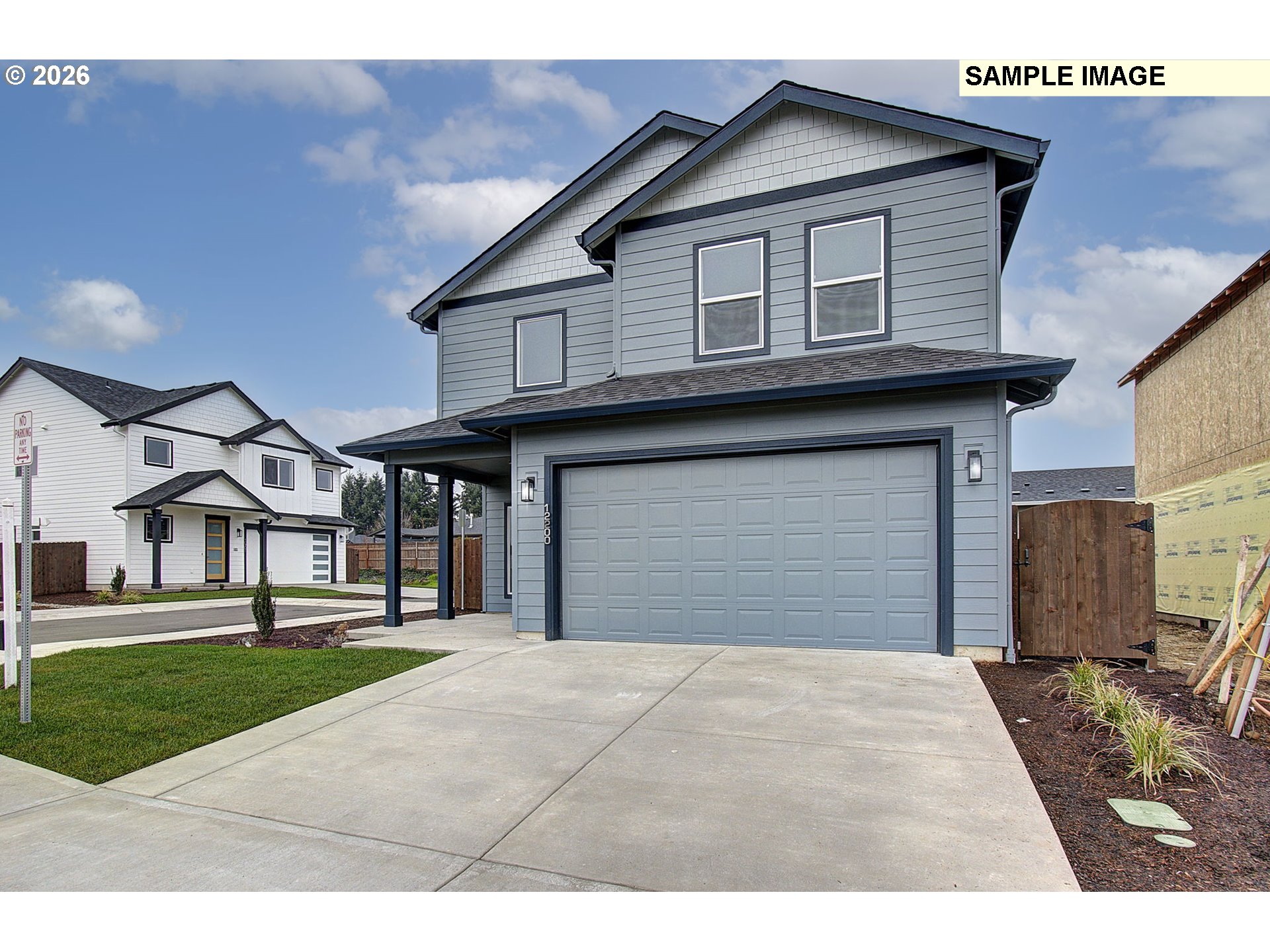 729 Southeast 34th Street Battle Ground, WA 98604 - Photo 17 of 32 Hallway