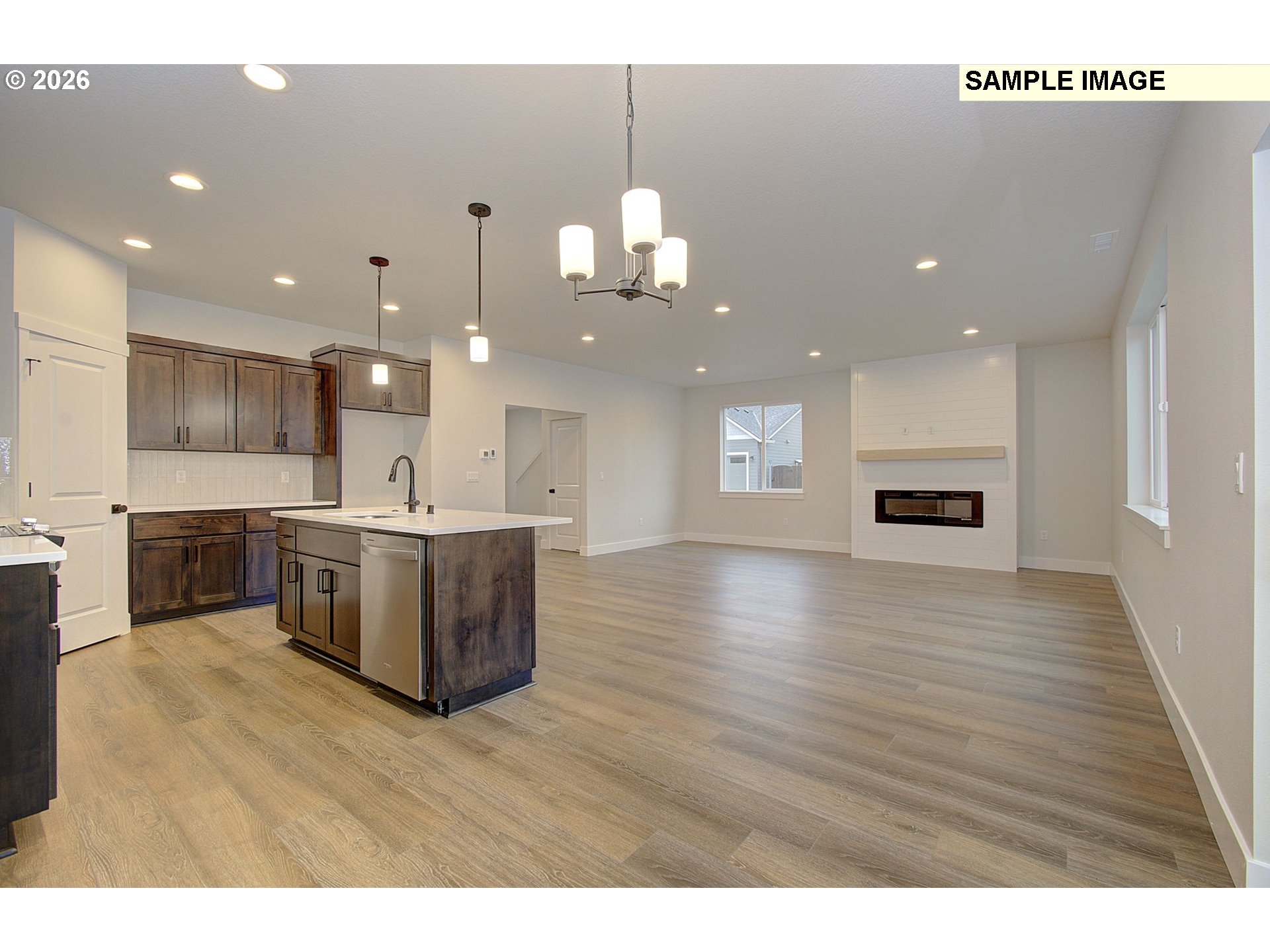 729 Southeast 34th Street Battle Ground, WA 98604 - Photo 24 of 32 Bedroom, Primary