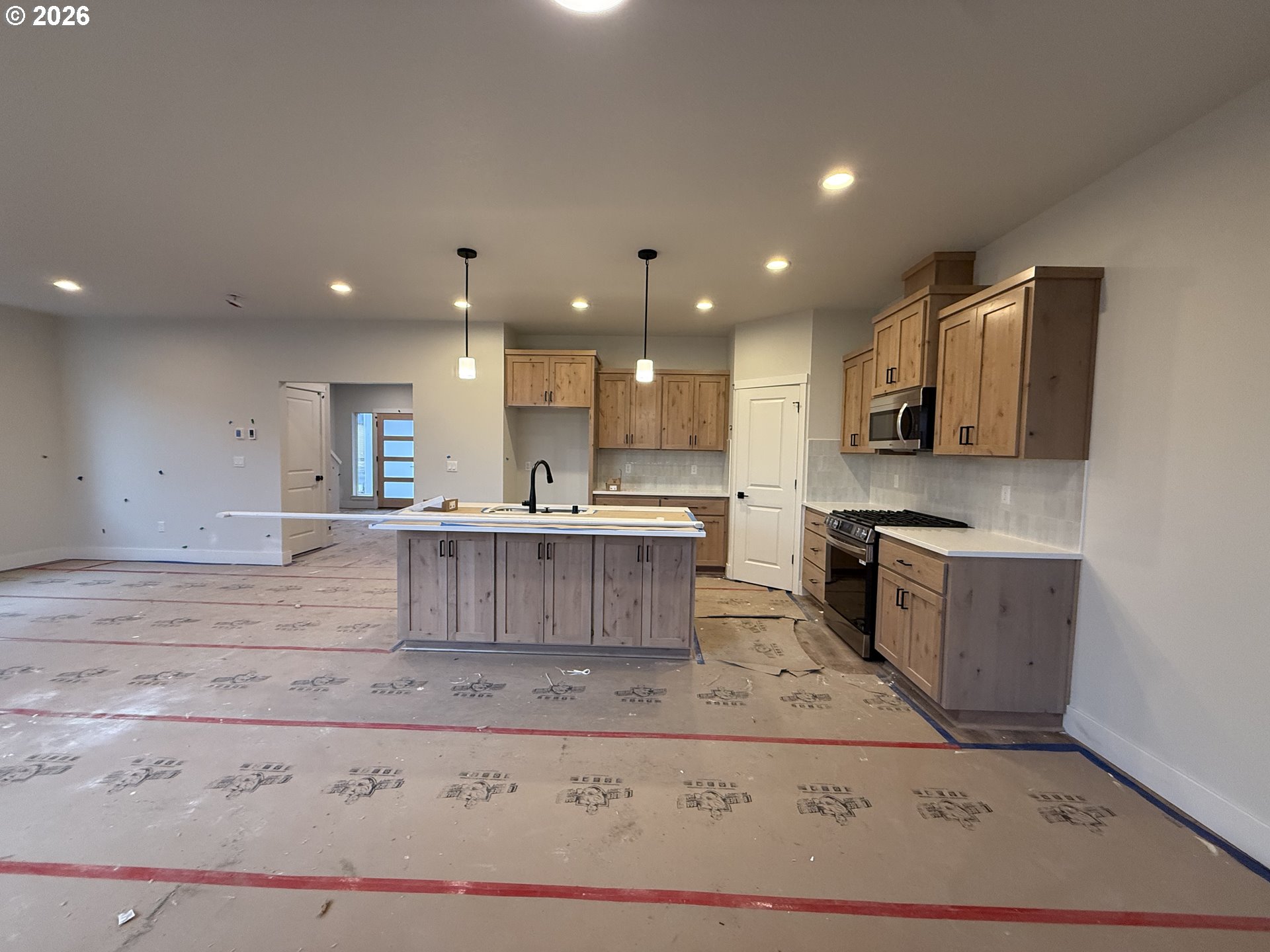 729 Southeast 34th Street Battle Ground, WA 98604 - Photo 3 of 32