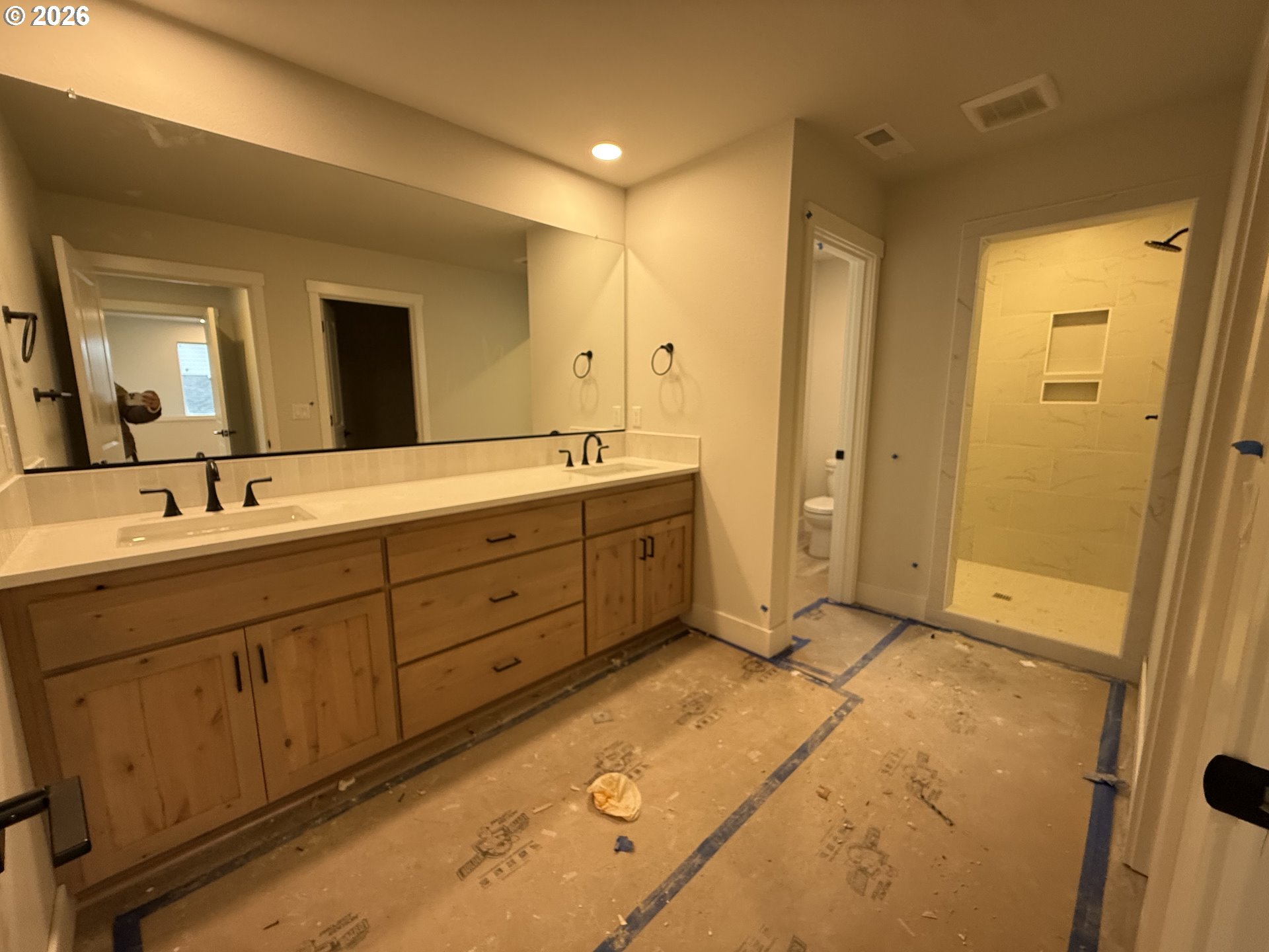 729 Southeast 34th Street Battle Ground, WA 98604 - Photo 9 of 32 Living Room