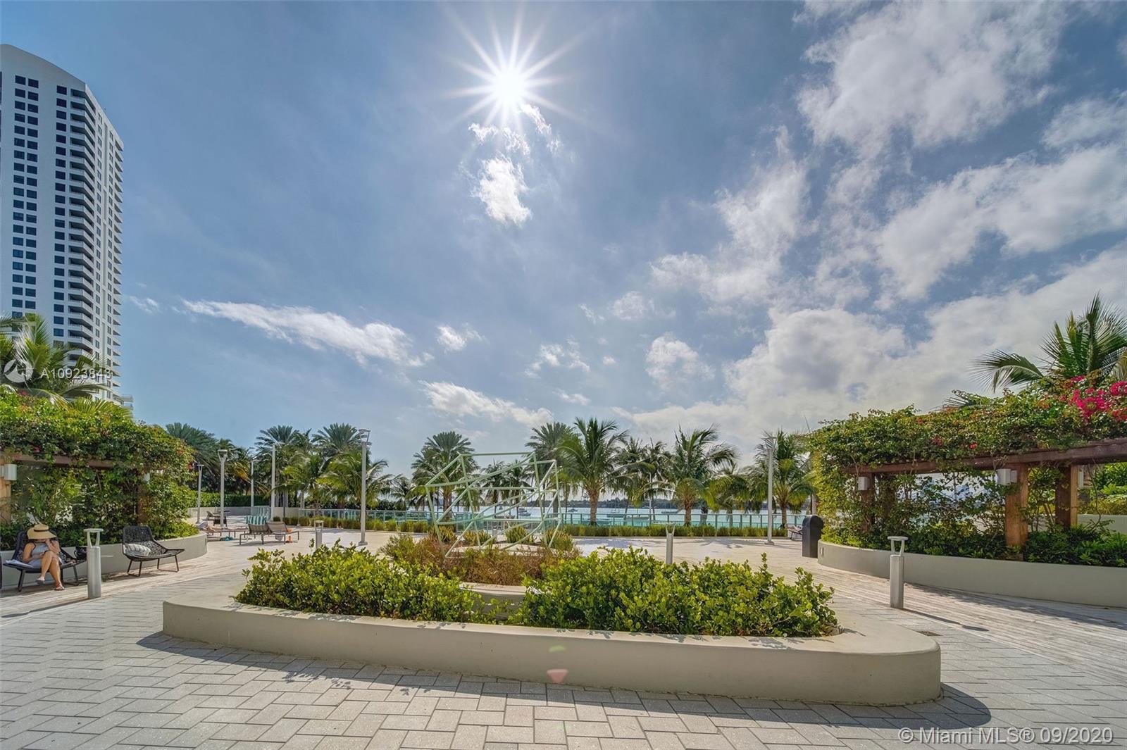 1500 Bay Road, Unit S1154 Miami Beach, FL 33139 - Photo 46 of 70