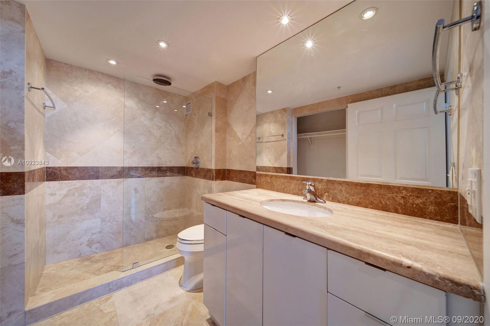 1500 Bay Road, Unit S1154 Miami Beach, FL 33139 - Photo 10 of 70