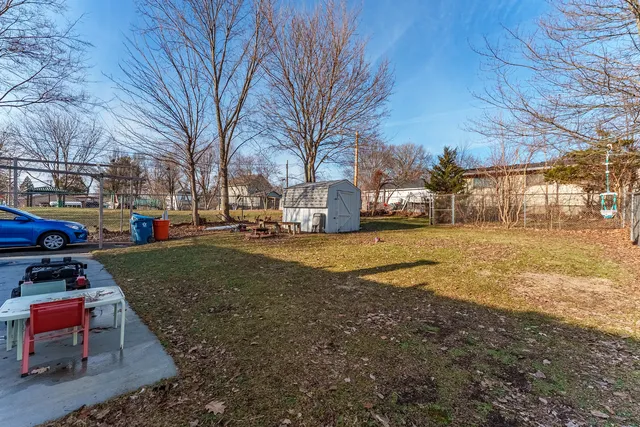 $185,000 | 1214 East Galena Boulevard, Aurora, IL 60505