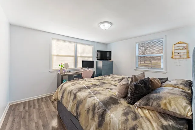 $185,000 | 1214 East Galena Boulevard, Aurora, IL 60505