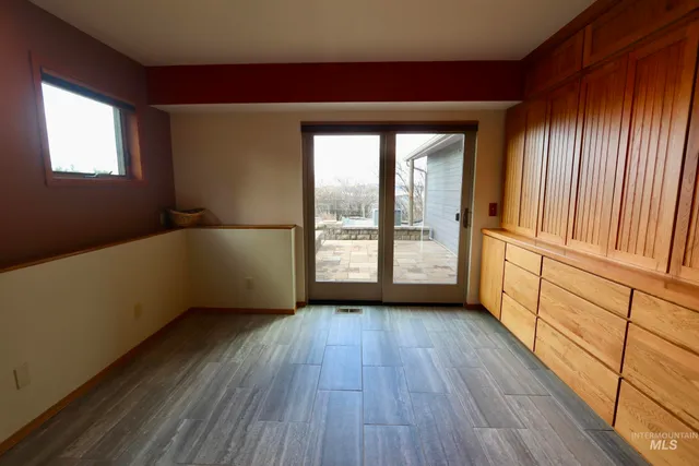 $1,050,000 | 1096 Eid Road, Moscow, ID 83843