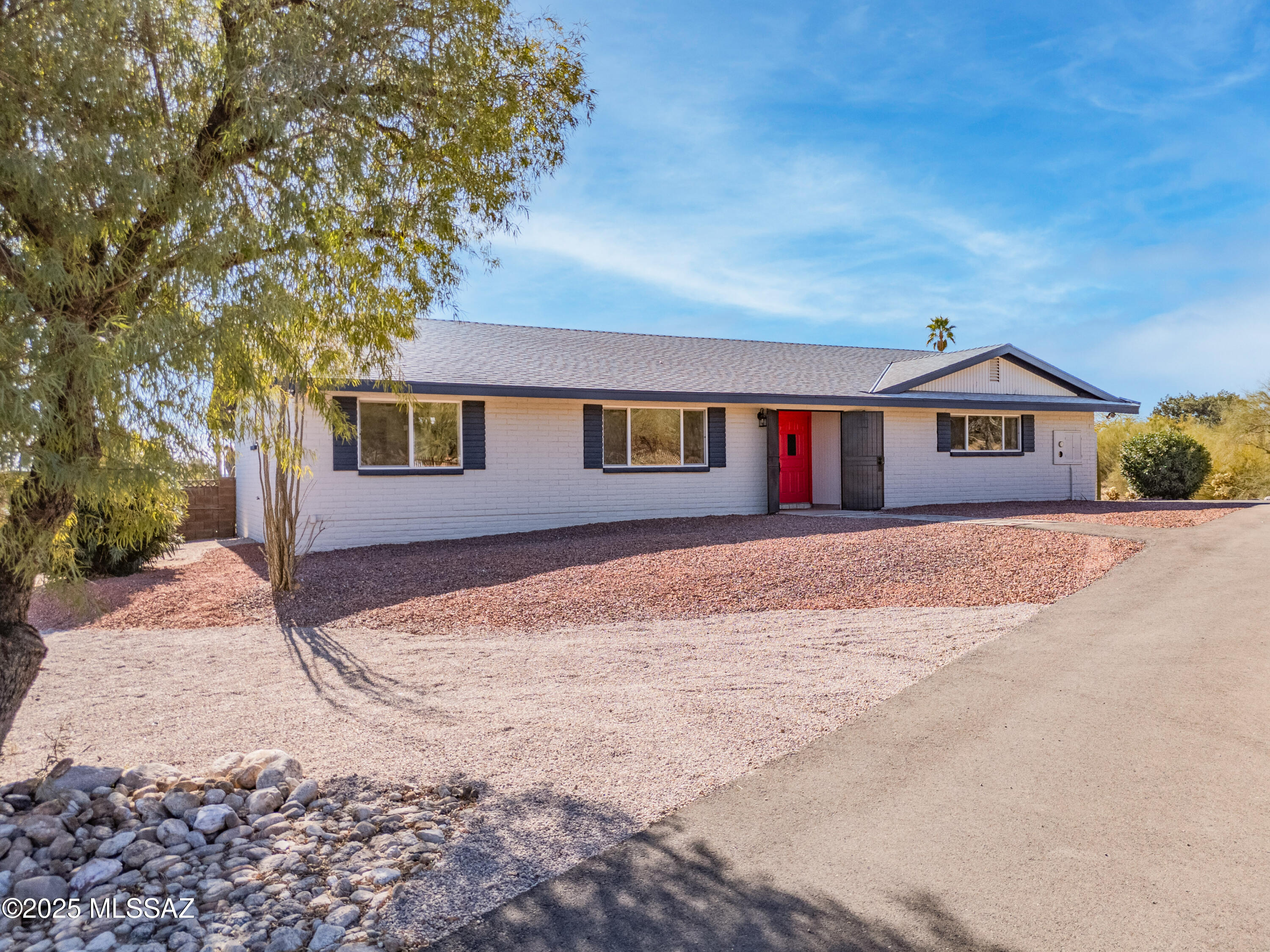3725 North Pantano Road Tucson, AZ 85750 - Photo 1 of 46 Gallery Image 1