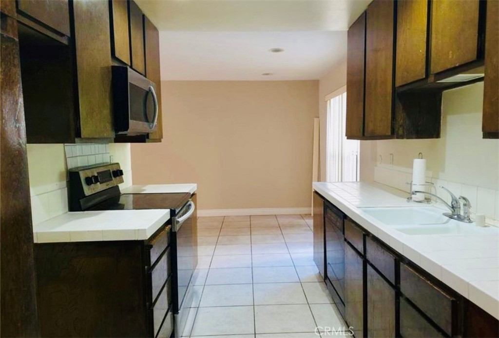 535 West Duarte Road, Unit 5 Arcadia, CA 91007 - Photo 4 of 31