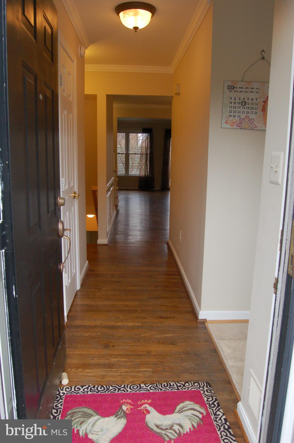 539 Tschiffely Square Road Gaithersburg, MD 20878 - Photo 2 of 30 Interior (General)