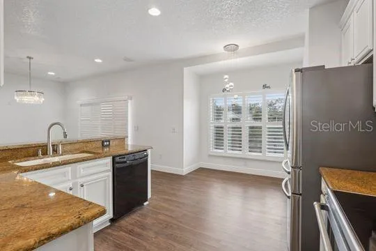 $419,900 | 5107 Northeast 122nd Boulevard, Oxford, FL 34484