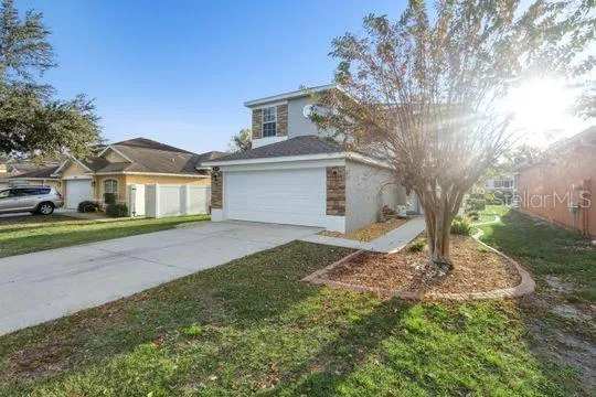 $419,900 | 5107 Northeast 122nd Boulevard, Oxford, FL 34484