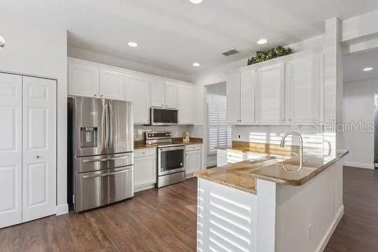 $419,900 | 5107 Northeast 122nd Boulevard, Oxford, FL 34484