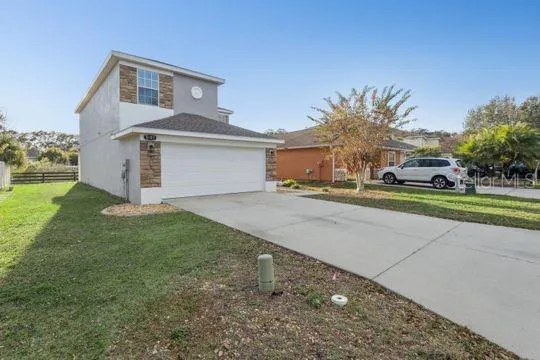 $419,900 | 5107 Northeast 122nd Boulevard, Oxford, FL 34484