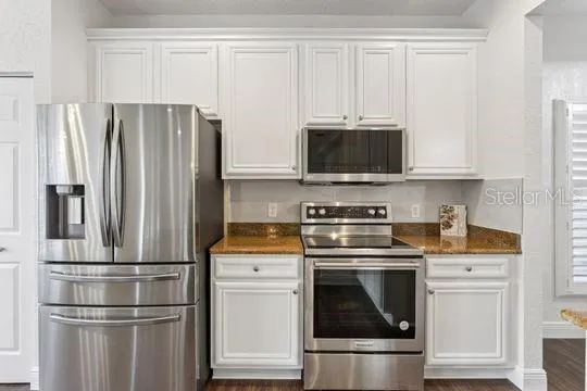 $419,900 | 5107 Northeast 122nd Boulevard, Oxford, FL 34484