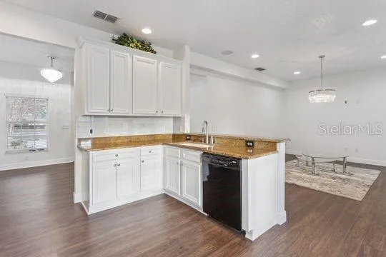 $419,900 | 5107 Northeast 122nd Boulevard, Oxford, FL 34484