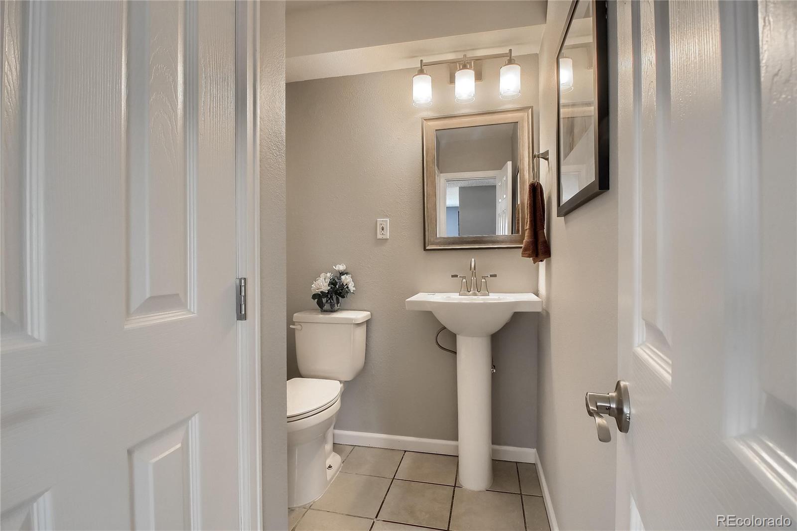 6906 Ryan Gulch Road, Unit 6906 Silverthorne, CO 80498 - Photo 22 of 29 Gallery Image 22