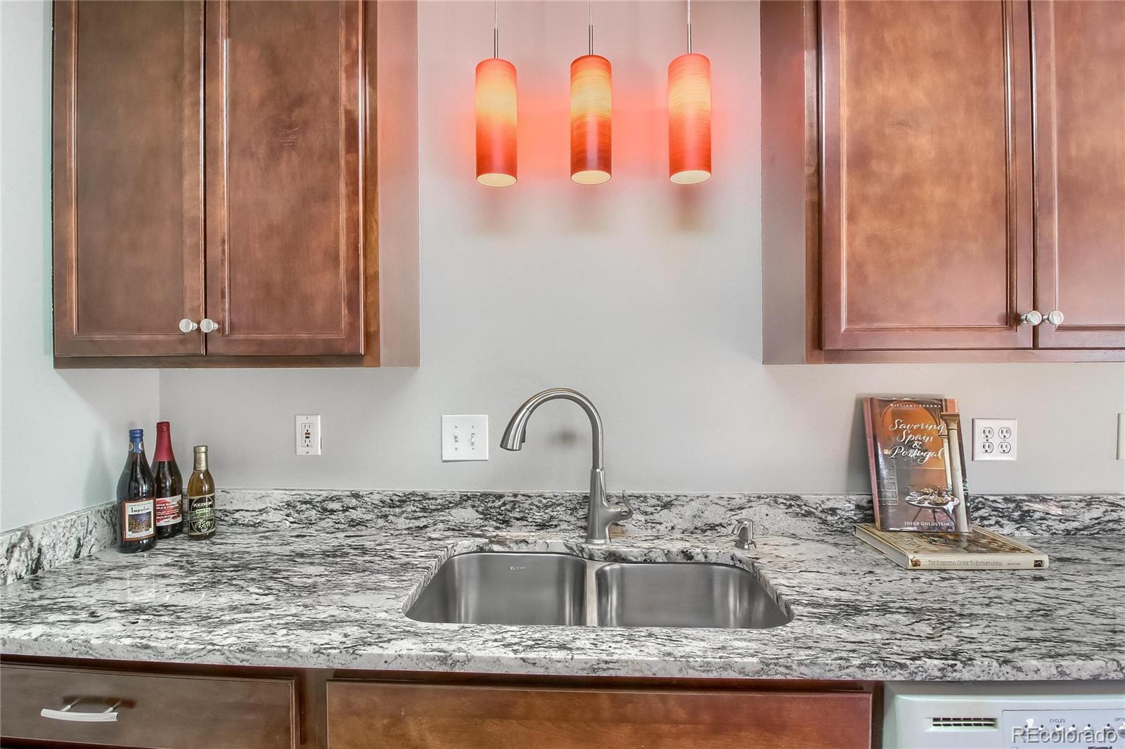 6906 Ryan Gulch Road, Unit 6906 Silverthorne, CO 80498 - Photo 8 of 29 Gallery Image 8