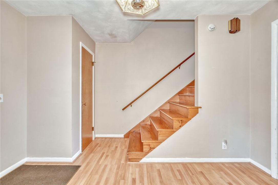 1108 State Road Penfield, NY 14580 - Photo 9 of 49