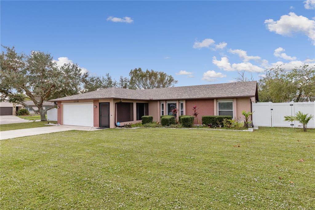 1338 Georgetowne Circle Sarasota, FL 34232 - Photo 1 of 1 Front of house