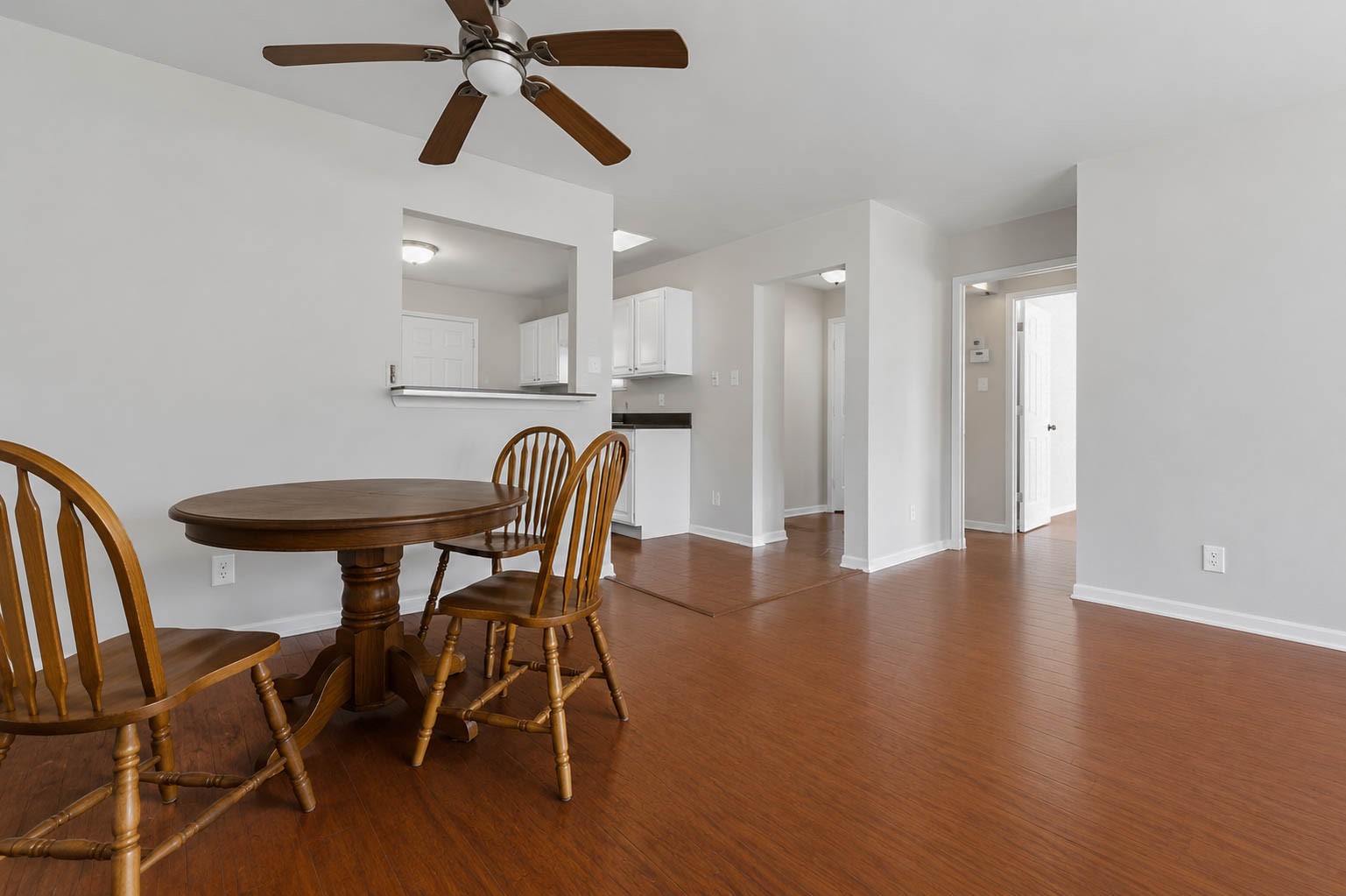 7217 Parker Road Houston, TX 77016 - Photo 5 of 17 Gallery Image 5