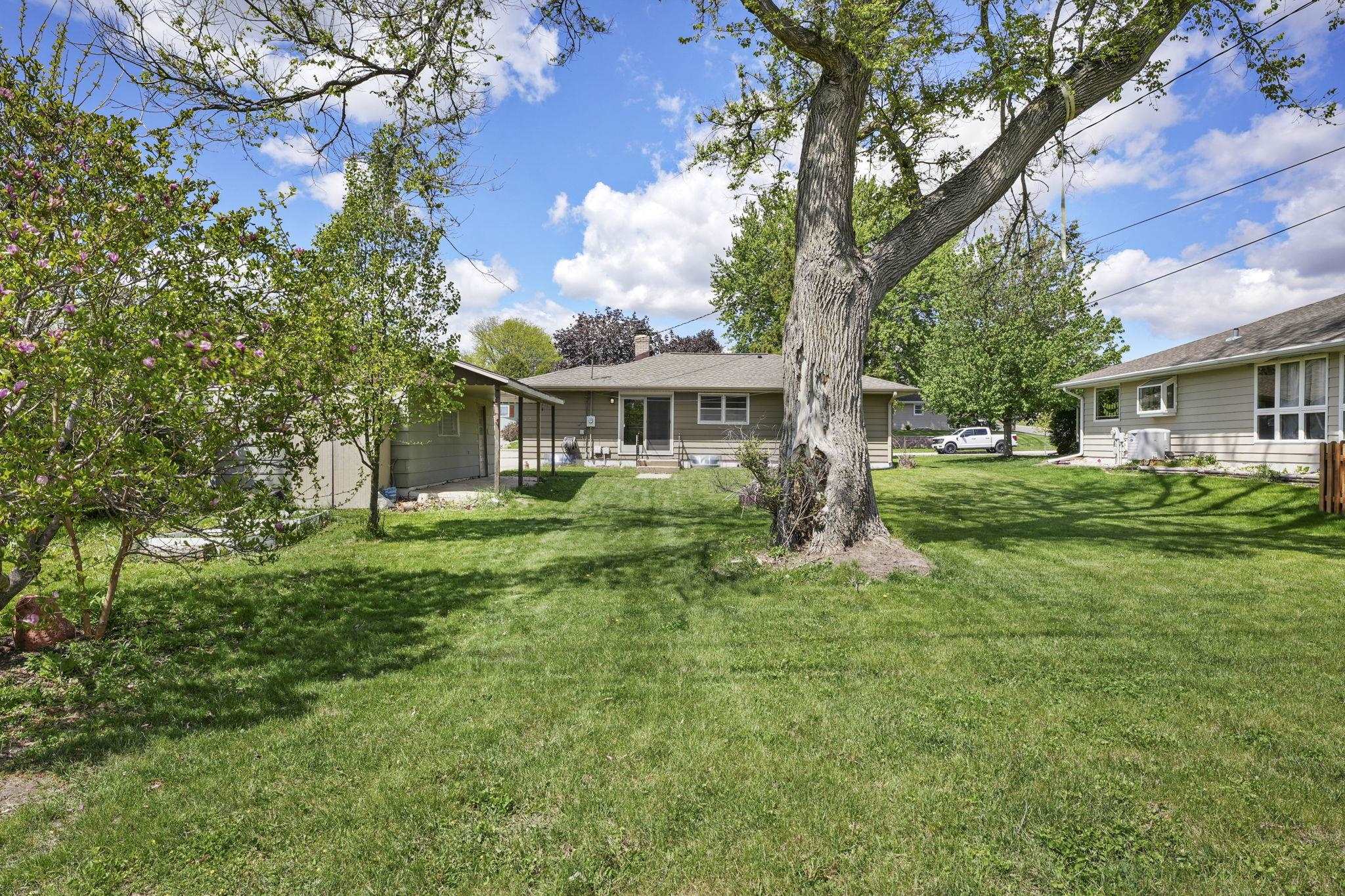 512 Prospect Road Waunakee, WI 53597 - Photo 50 of 54