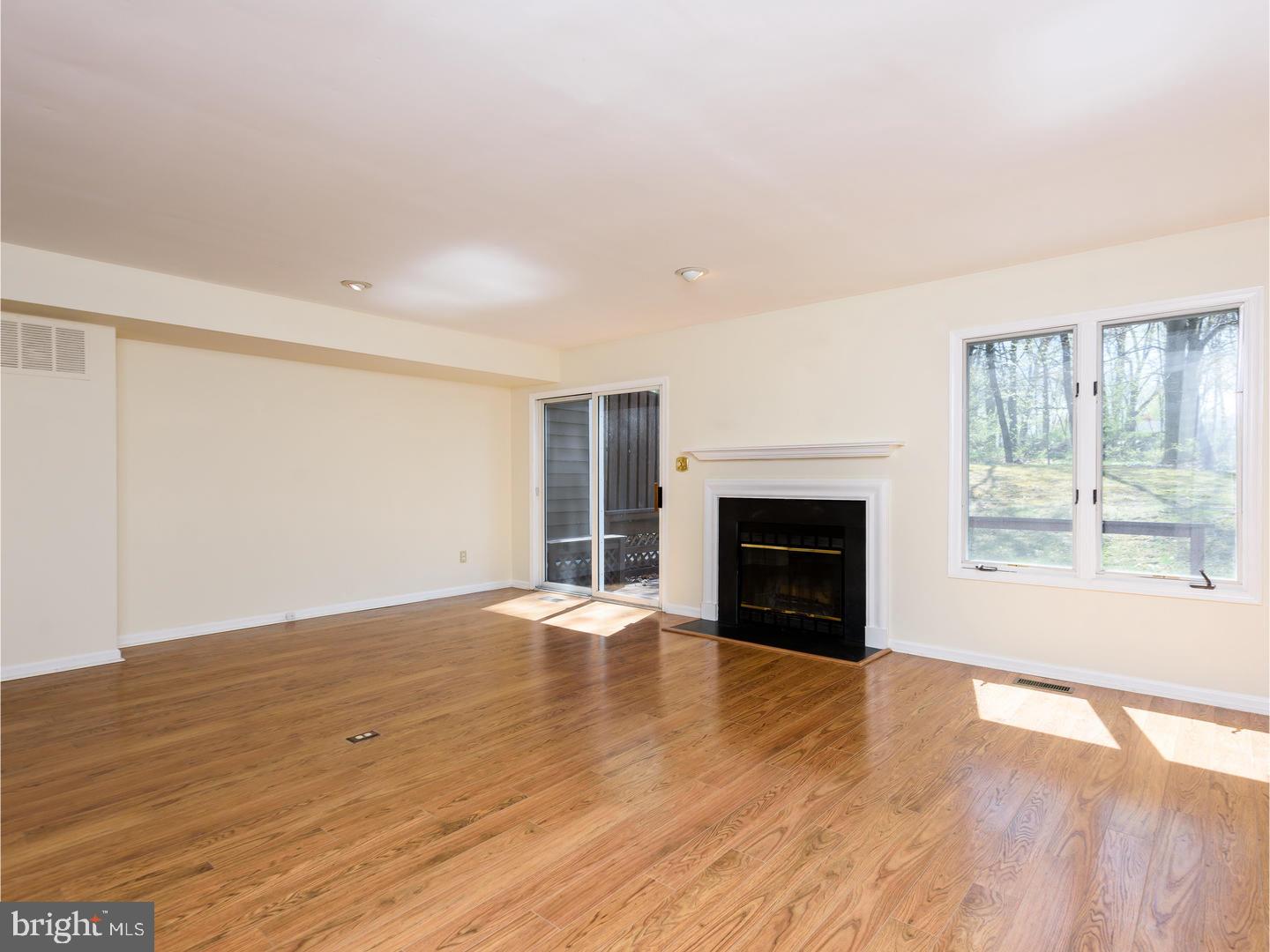 314 Fox Run Exton, PA 19341 - Photo 6 of 25