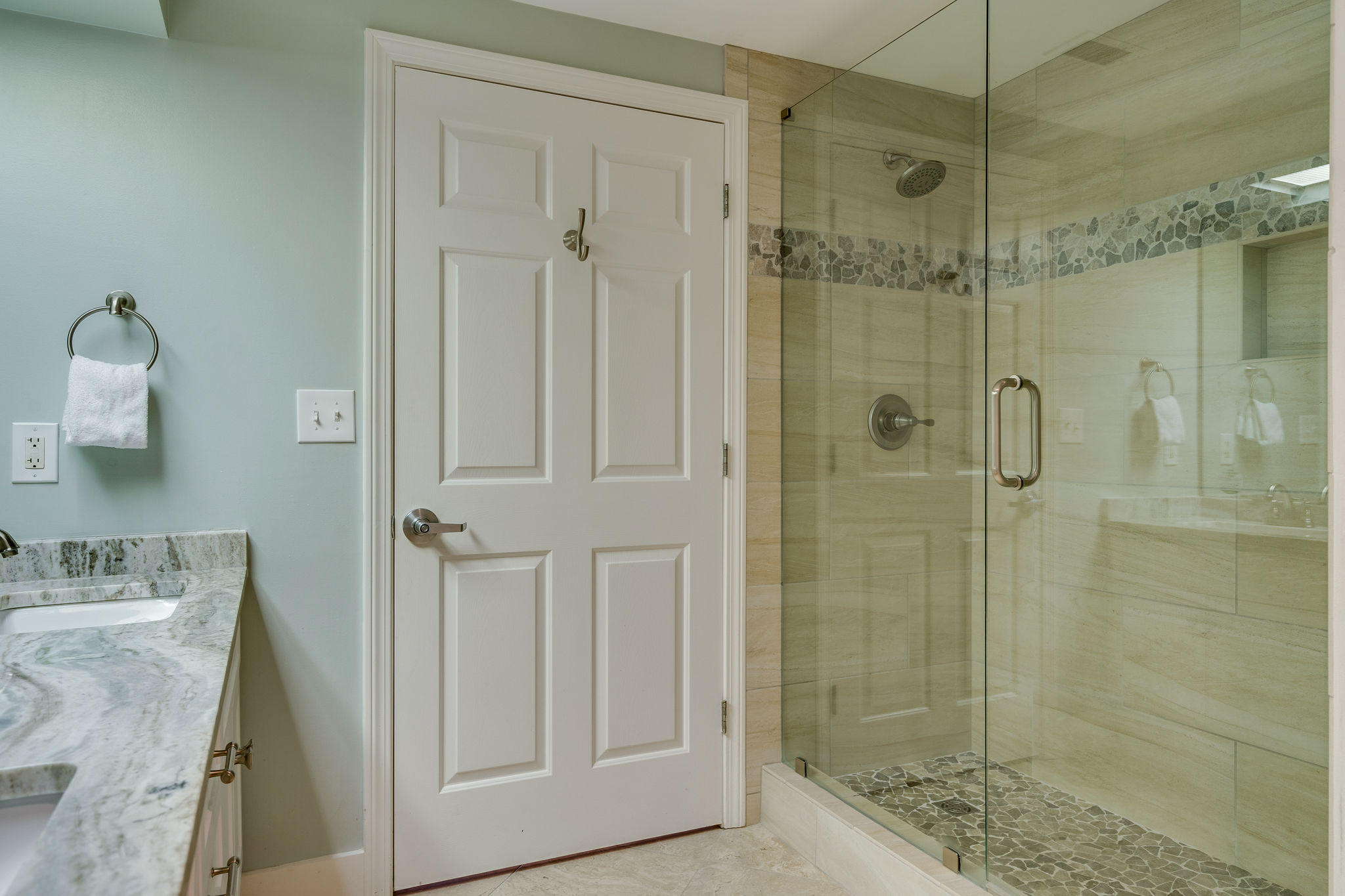 4807 Westwinds Drive, Unit 4807 Miramar Beach, FL 32550 - Photo 12 of 19 a bathroom with a shower and a sink