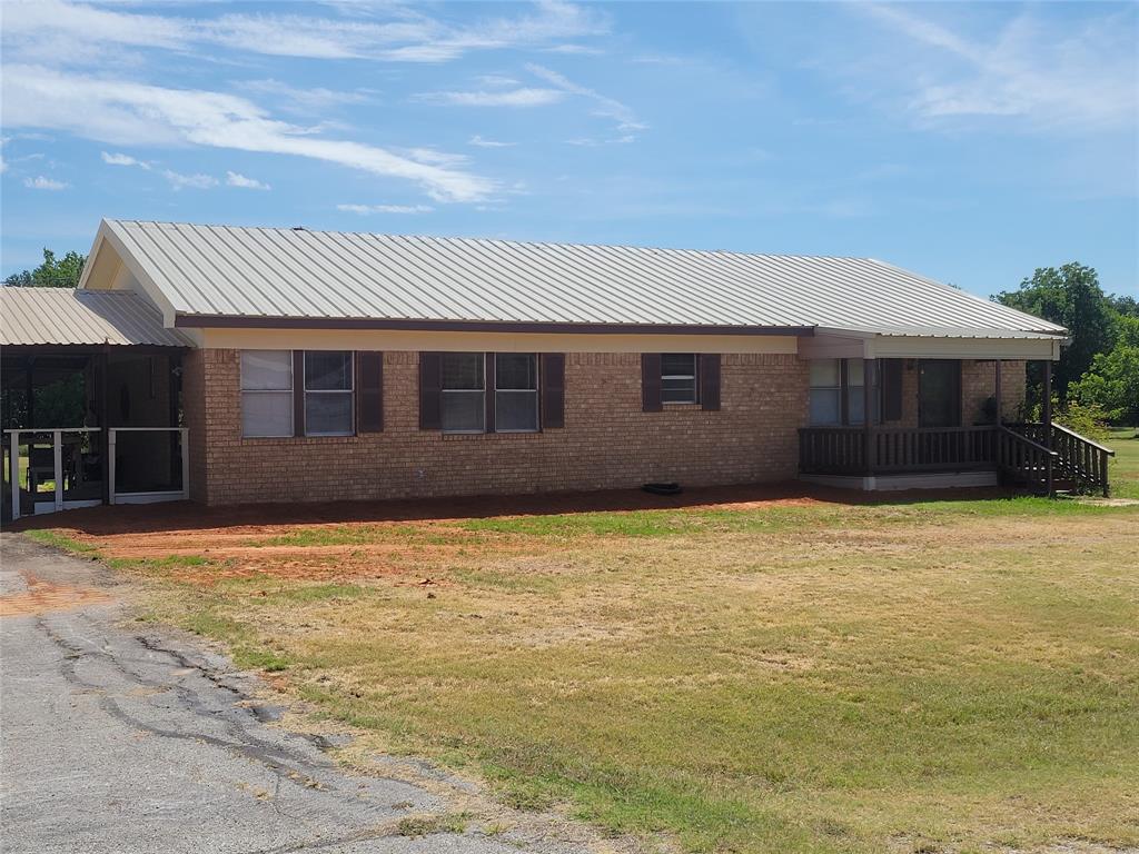 215 Cedar Court Graham, TX 76450 - Photo 2 of 39