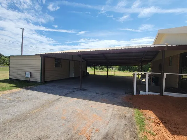 $229,900 | 215 Cedar Court, Graham, TX 76450