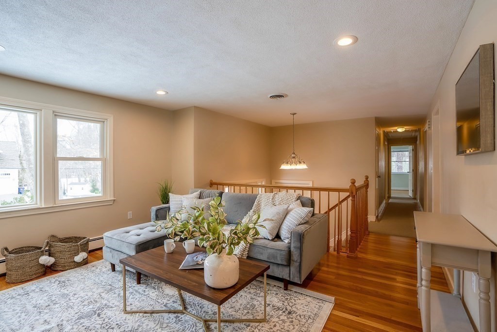 16 Beverly Road Bedford, MA 01730 - Photo 12 of 34 Gallery Image 12