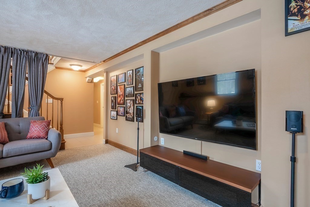 16 Beverly Road Bedford, MA 01730 - Photo 22 of 34 Gallery Image 22
