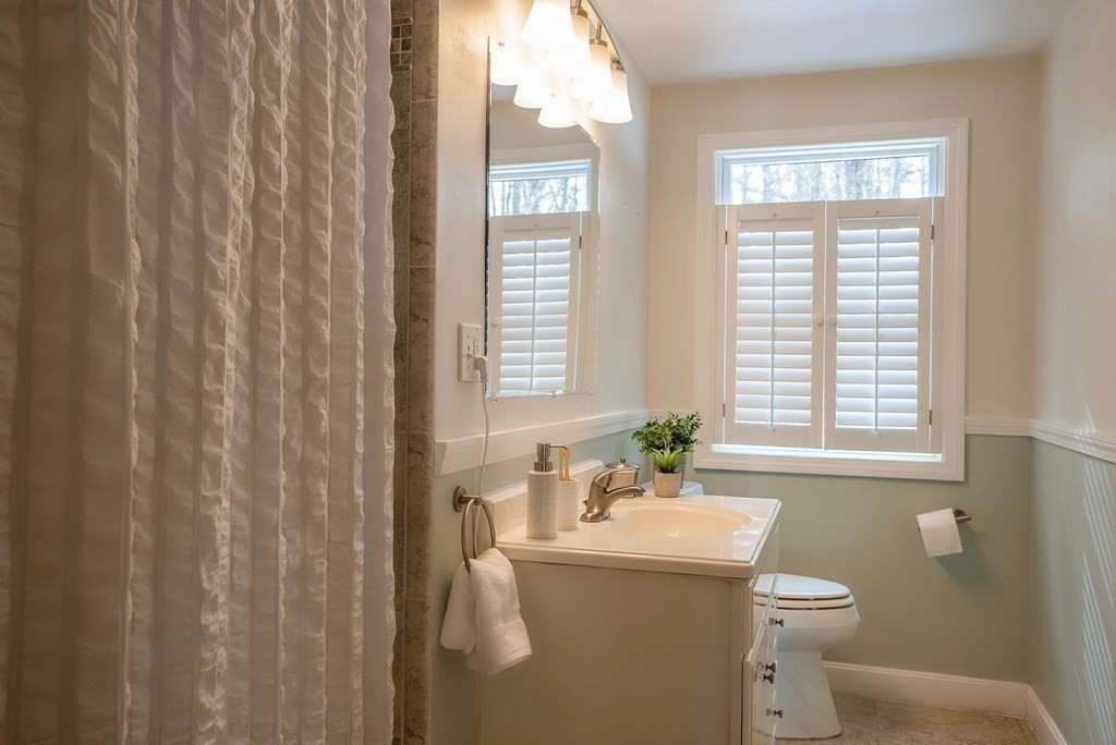 16 Beverly Road Bedford, MA 01730 - Photo 24 of 34 Gallery Image 24