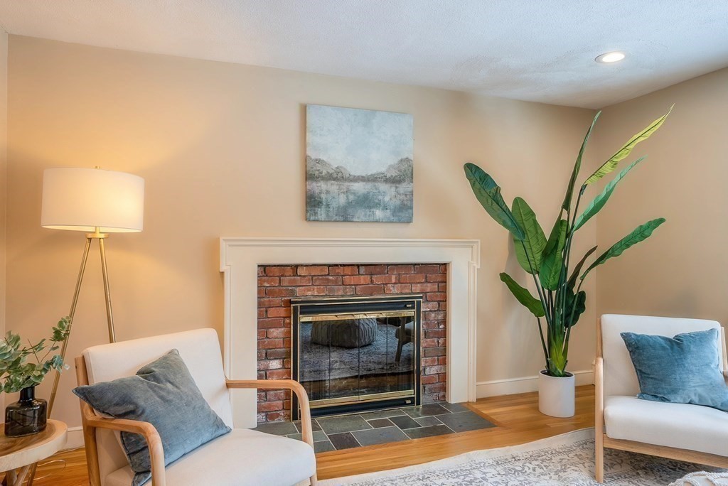 16 Beverly Road Bedford, MA 01730 - Photo 10 of 34 Gallery Image 10