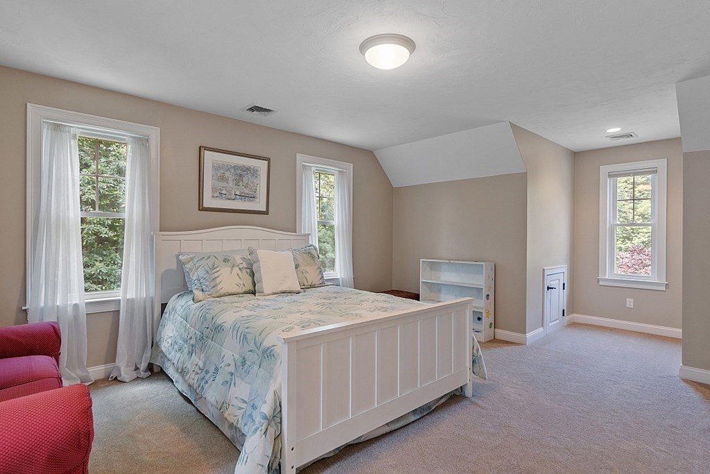 13 Sandy Ridge Road Sterling, MA 01564 - Photo 18 of 38 Gallery Image 18