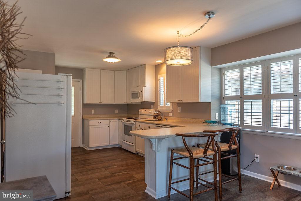 13903 Sailing Road Ocean City, MD 21842 - Photo 11 of 70 Kitchen