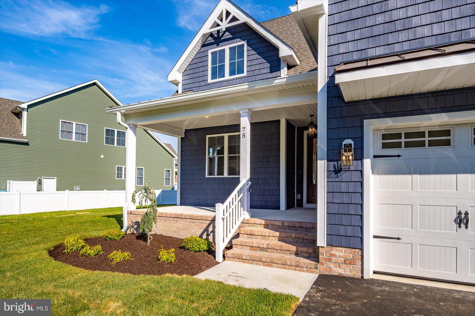 75 King Richard Road Berlin, MD 21811 - Photo 4 of 107 Entrance with covered front porch