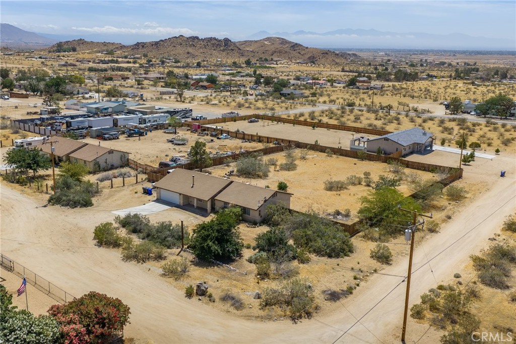 15072 Desert Star Road Apple Valley, CA 92307 - Photo 16 of 17