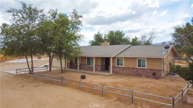 front view of house with a yard