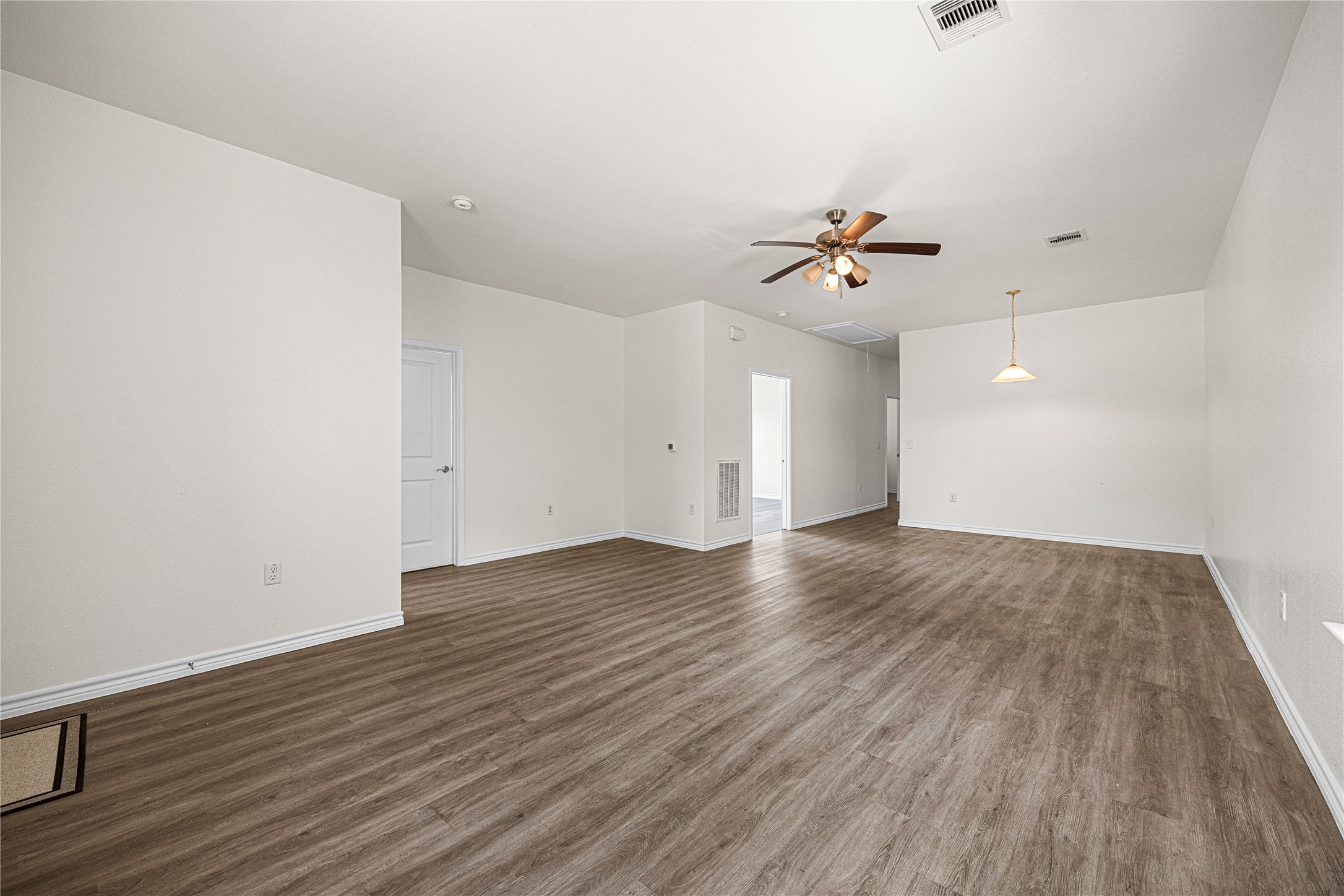 28096 7 Sisters Road, Unit A New Caney, TX 77357 - Photo 4 of 19