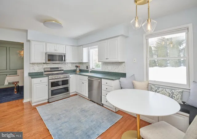 $664,900 | 117 Cottonwood Court, Doylestown, PA 18901